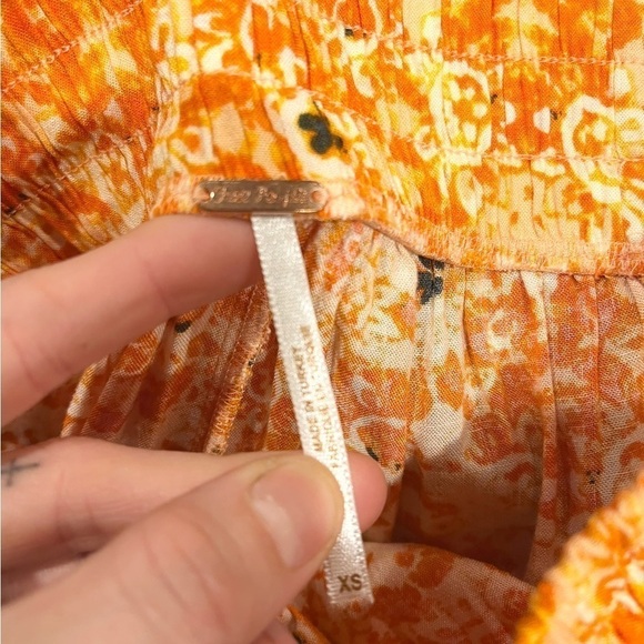 Free People All Over Print Raw Hem Slanted Mini Skirt Size Extra Small Drawstrin - Picture 5 of 5